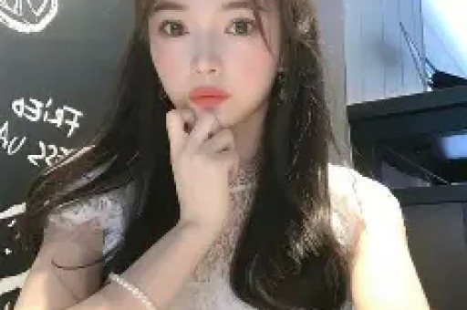 他是著名演员总演坏蛋导致57岁才结婚妻子至今都没有露过面