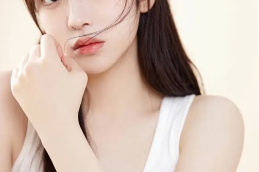 青年演员自曝无戏可拍曾与杨紫是同学生活拮据早已入不敷出