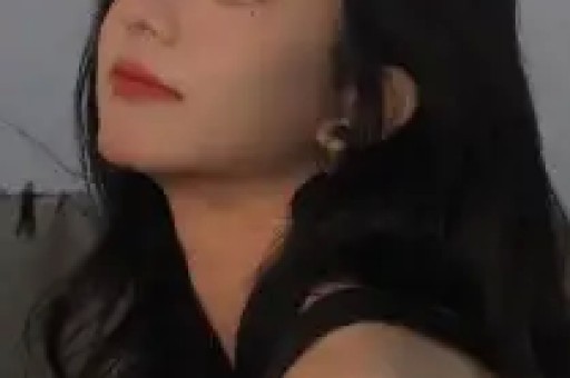 网红司晓迪直播骂白鹿“素颜普通、媚男看不起人”！评论区翻车连闺蜜都拆台蹭热度翻车最快的一次