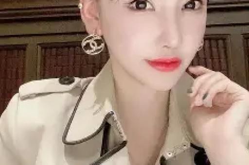 她还有多久落地等着吃瓜