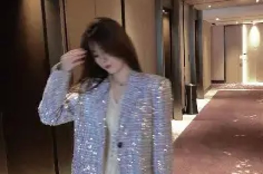 曝瓜妈拿离婚恶意炒作辱骂柳岩景甜是黑木耳好友cc翻脸爆黑料
